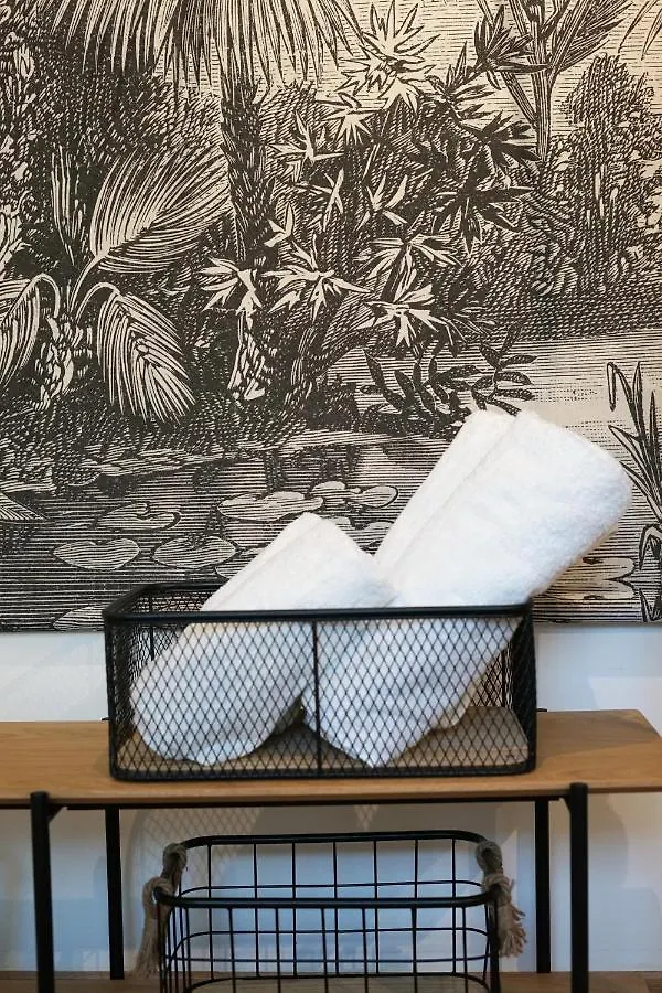 Monsieur Laroche - Charmant duplex centre-ville Vannes Appartement